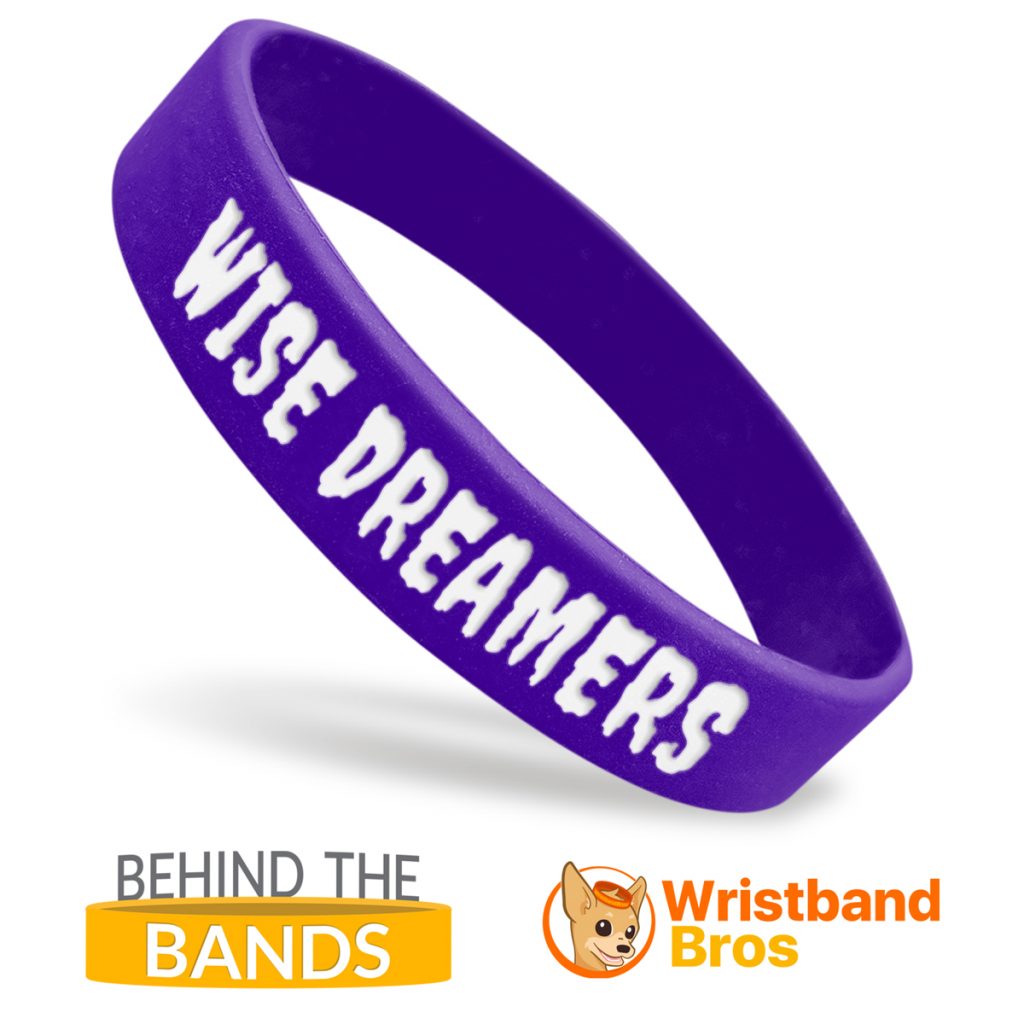custom silicone wristband with the words Wise Dreamers